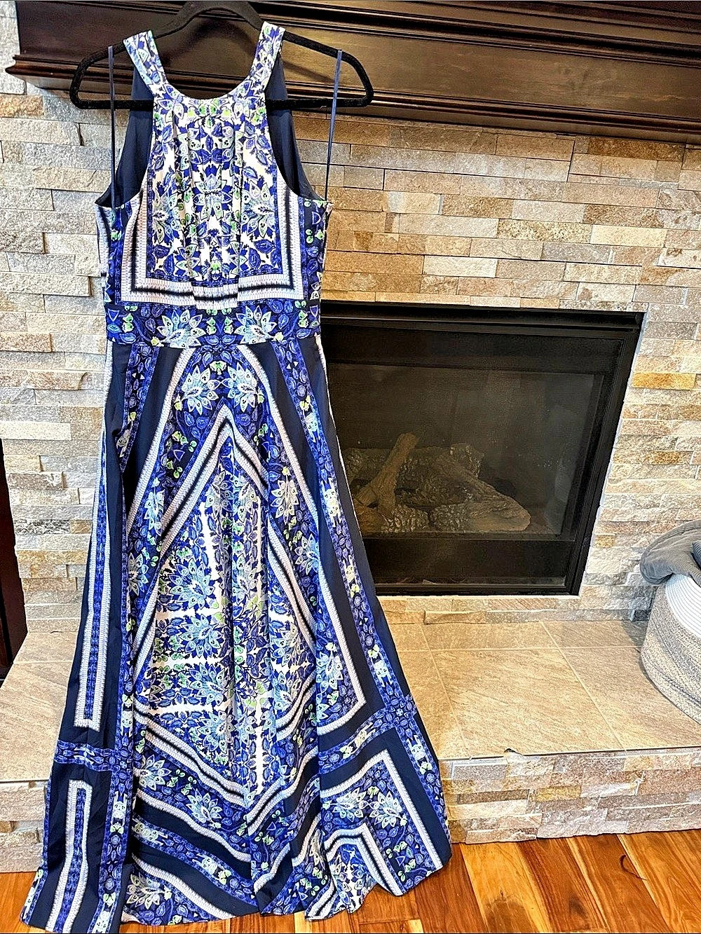 Elisa J Maxi Floral Dress in Blue & Green Size 8 Like New